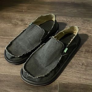 Sanuk Sidewalk Surfers Men Size 10 Shoes Slip On Canvas Dark Grey Loafers